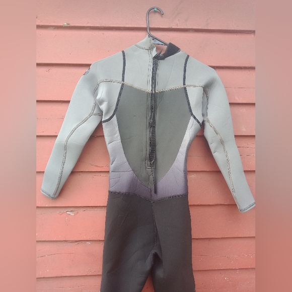 Roxy Other Roxy Wetsuit Full Body Grey And Black Worn Once Poshmark